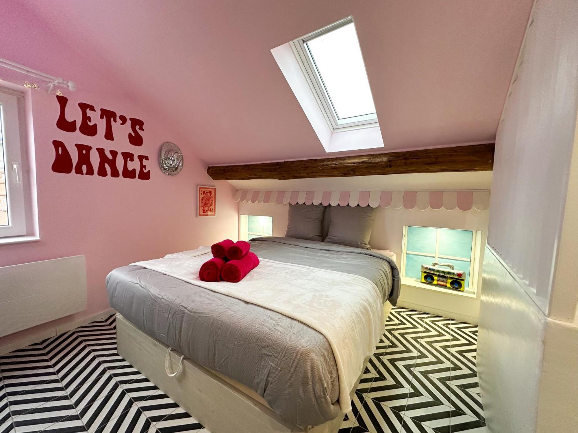 Chambre Disco Paradisio سليستا المظهر الخارجي الصورة
